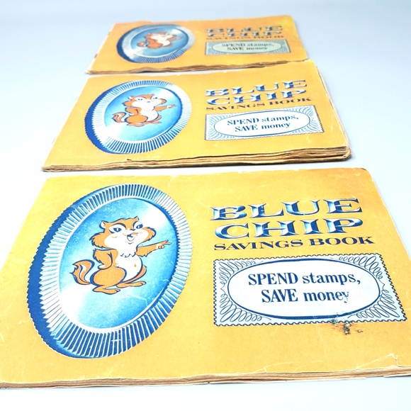 Vintage Set Of 3 Blue Chip Savings Book - Picture 1 of 8